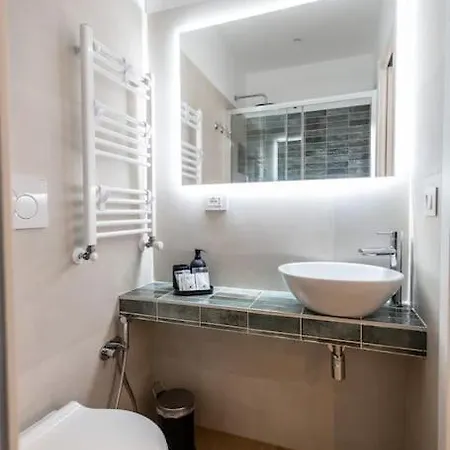 Apartment Re Di Ela *