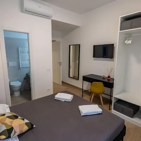 Apartment Re Di Ela Rome